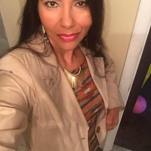 Meet your Posher, Isabel