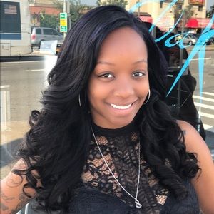 Meet your Posher, Shanel