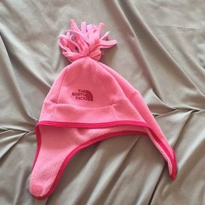 Northface hat barely used