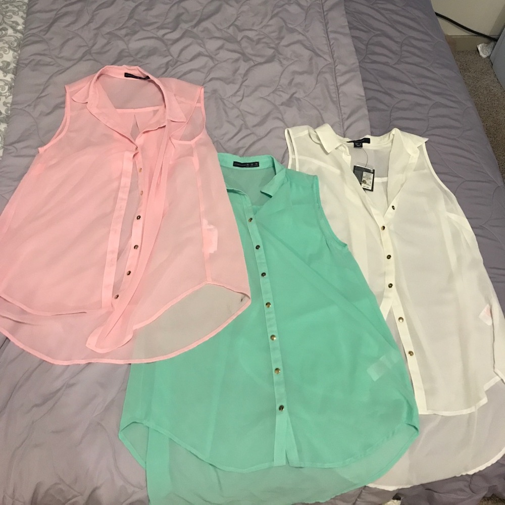 Lot of three atmosphere tops