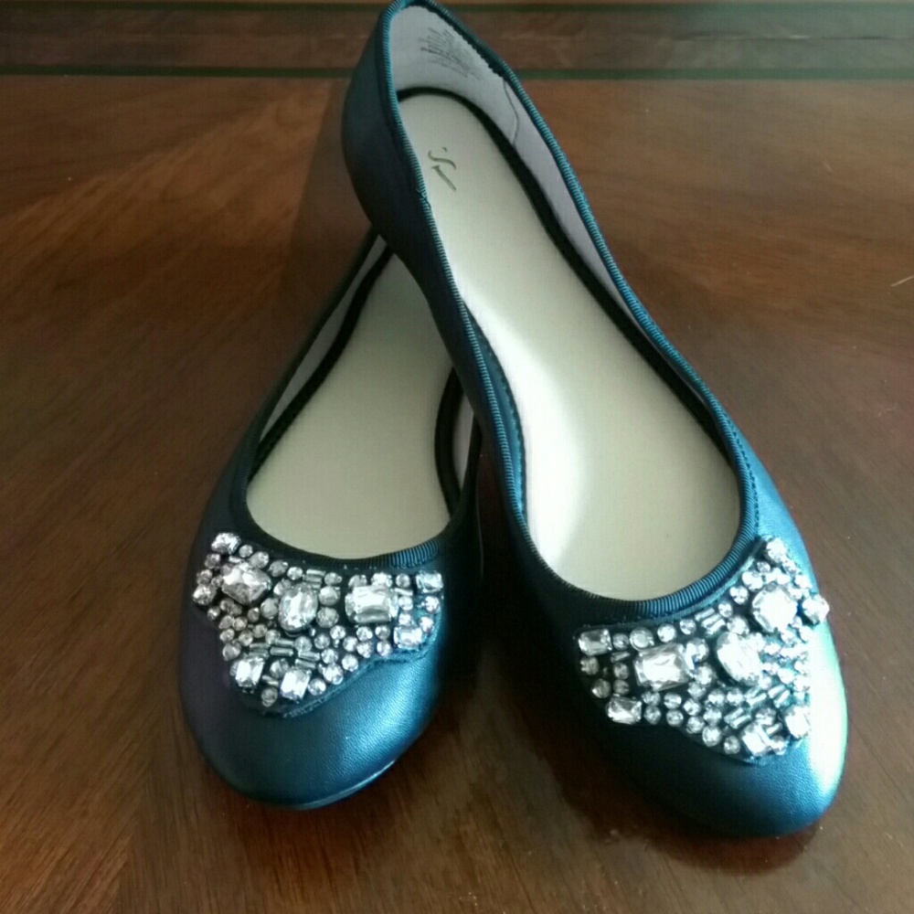 Vera Wang Flats 💎HOLDING💎