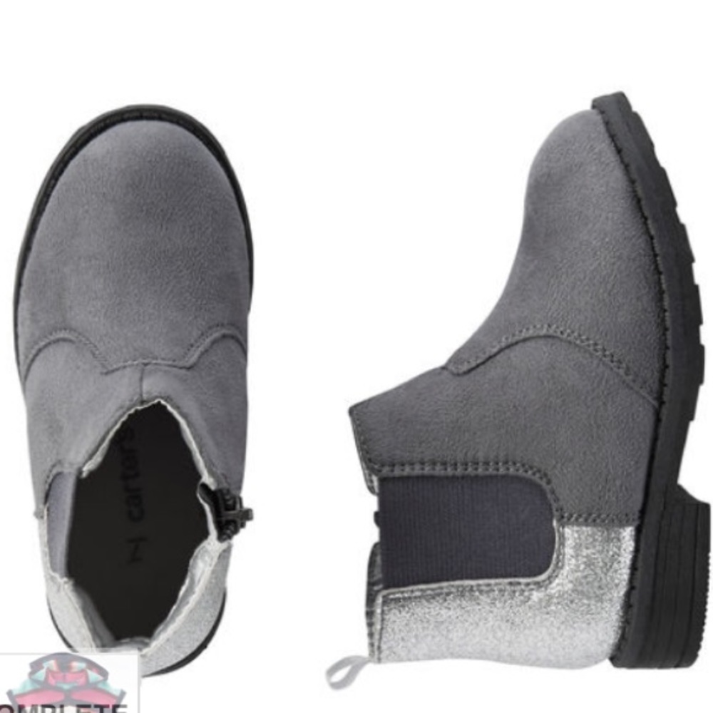 NWT Carter's booties