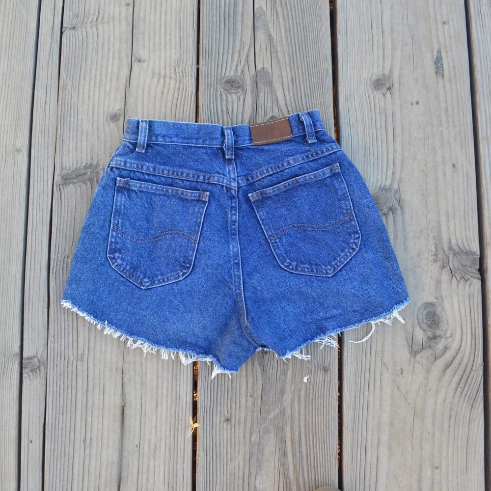 SOLD. Vintage lee cutoffs