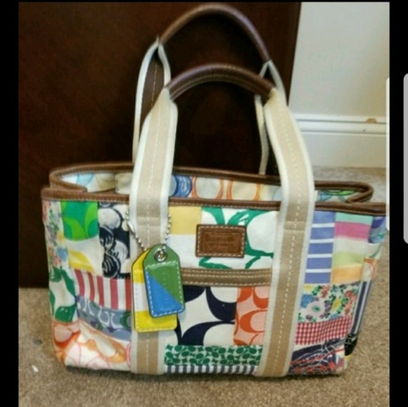 Coach patchwork handbag authentic - Picture 2 of 4