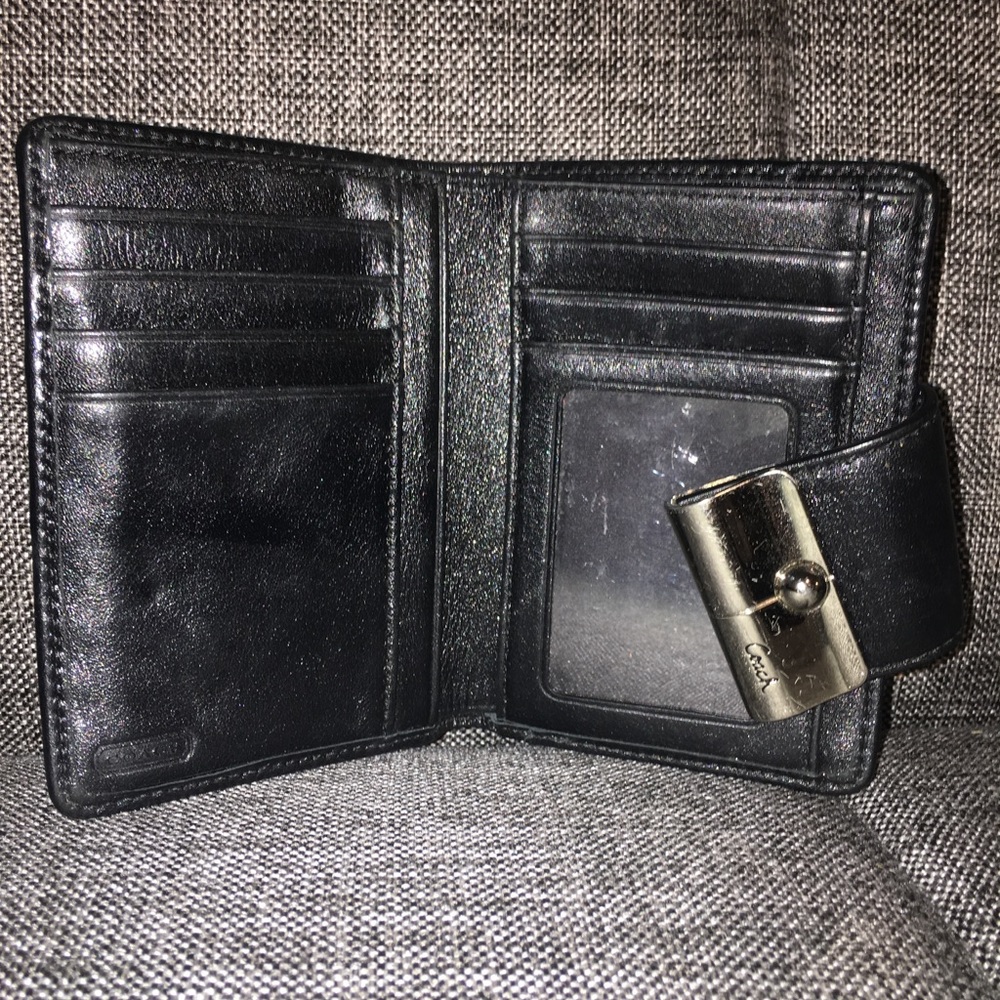 Authentic Coach Bifold Black Satin Jacquard - Picture 2 of 5
