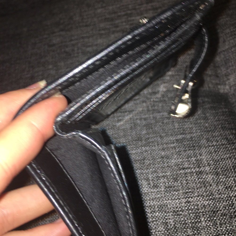 Authentic Coach Bifold Black Satin Jacquard - Picture 3 of 5