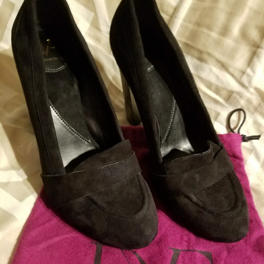 EUC Diane Von Furstenberg Black Suede Loafer