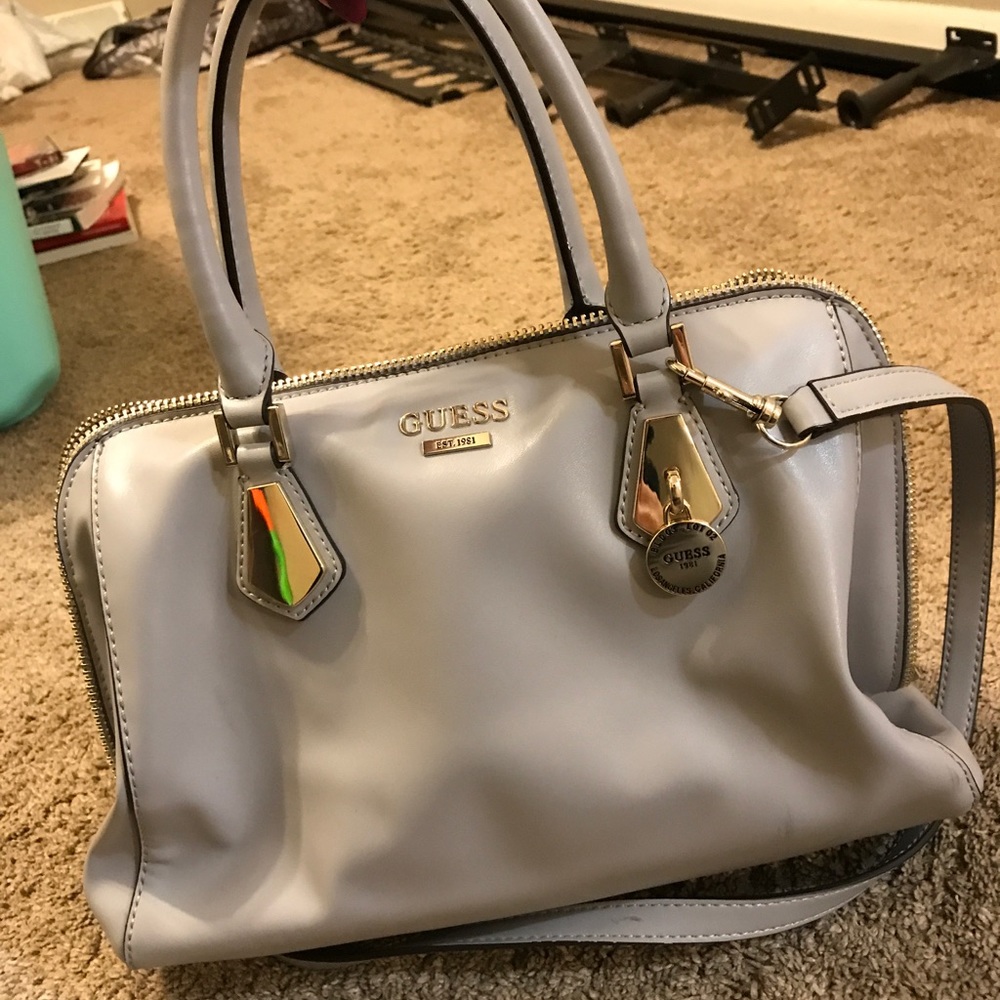 guess purse