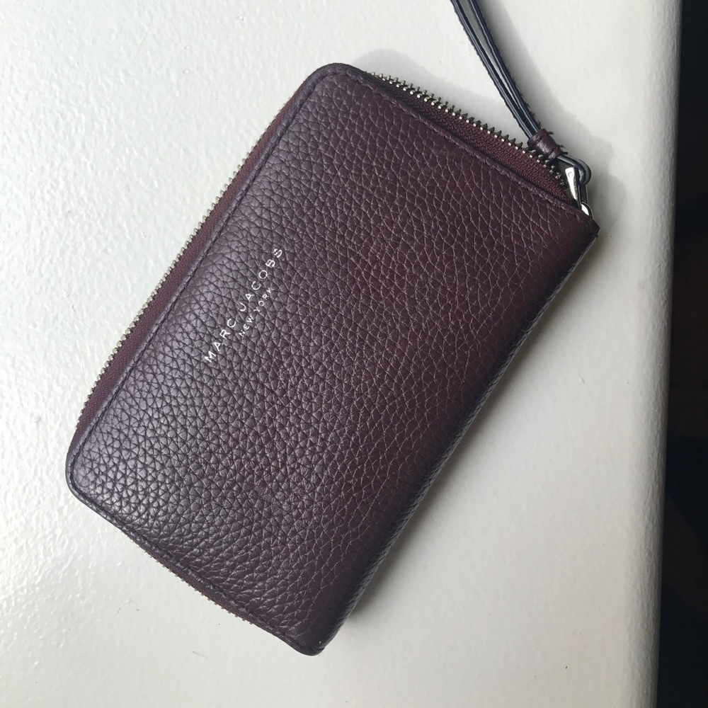 Marc Jacobs Wristlet Wallet