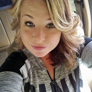 Meet your Posher, Toni