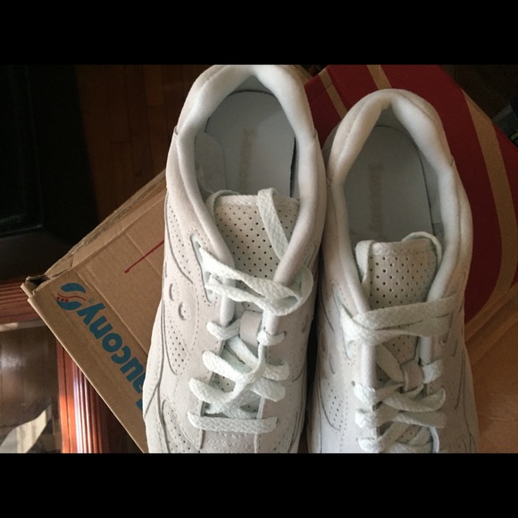 SOLD SOLD SOLD - Picture 5 of 6