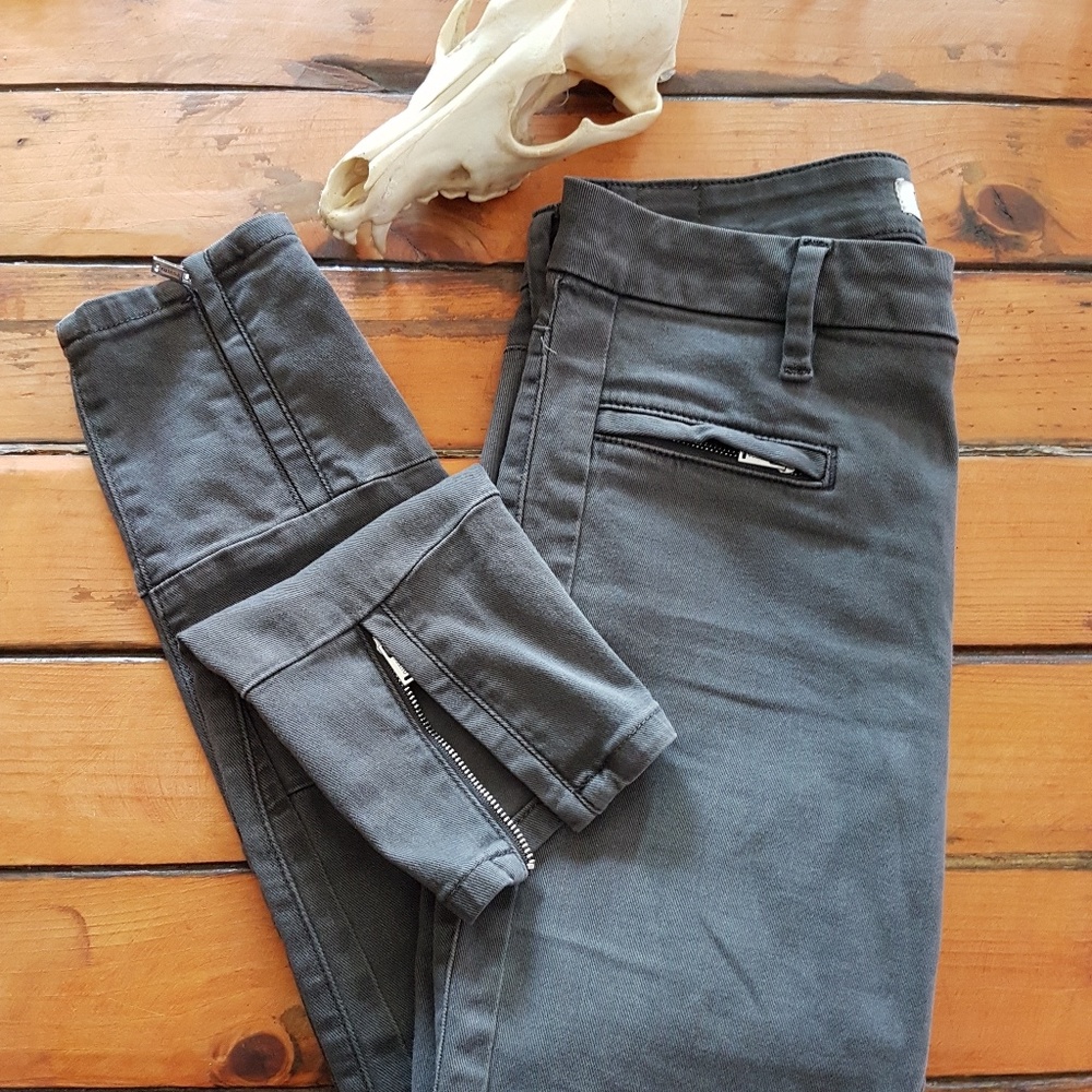 GUESS Moto Skinny Jeans