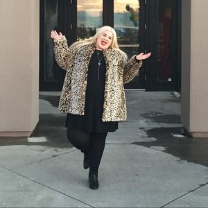 Meet your Posher, Hailey