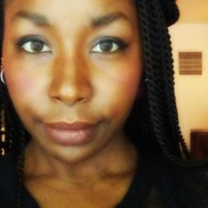 Meet your Posher, Mia