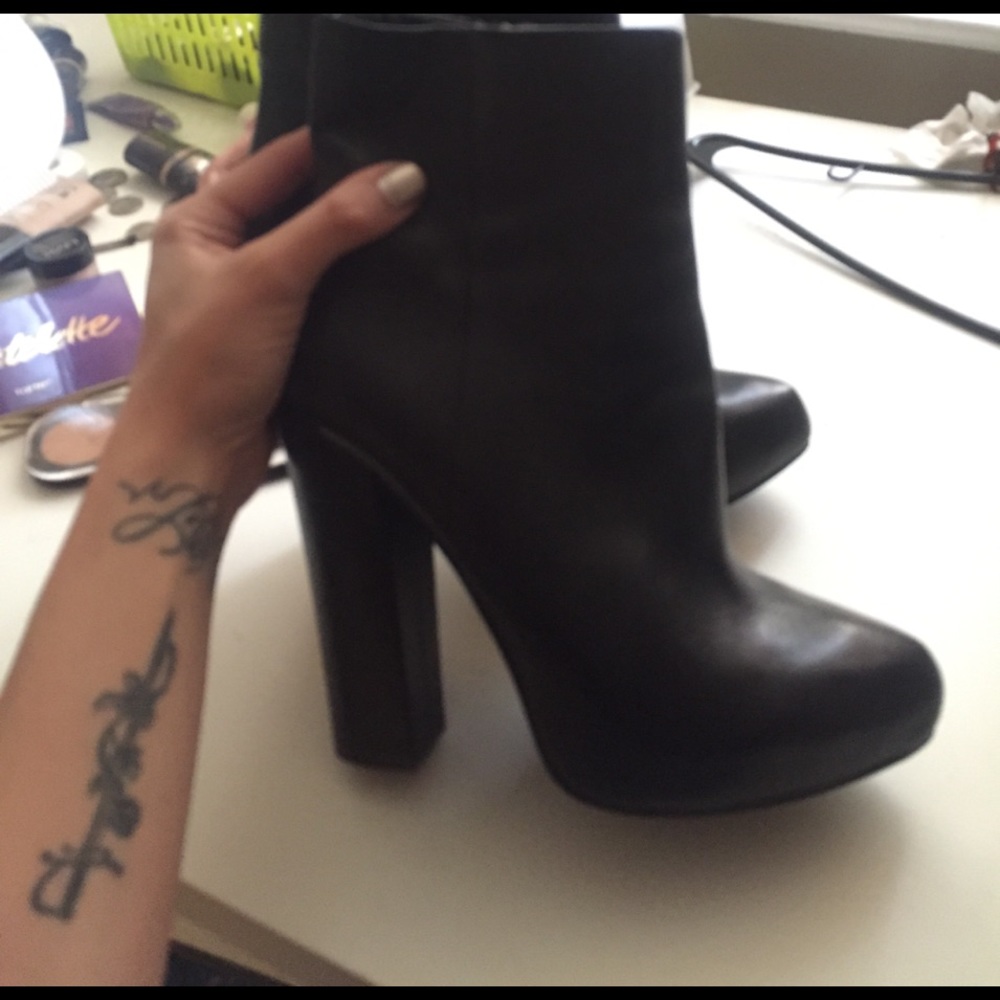 ALDO PLATFORM BOOTIES