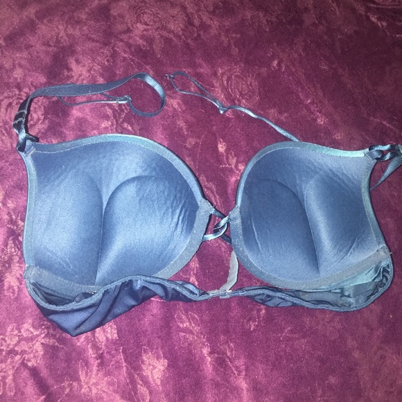 🔵SOLD🔵 Victoria's Secret Bombshell Plunge Bra - Picture 2 of 4