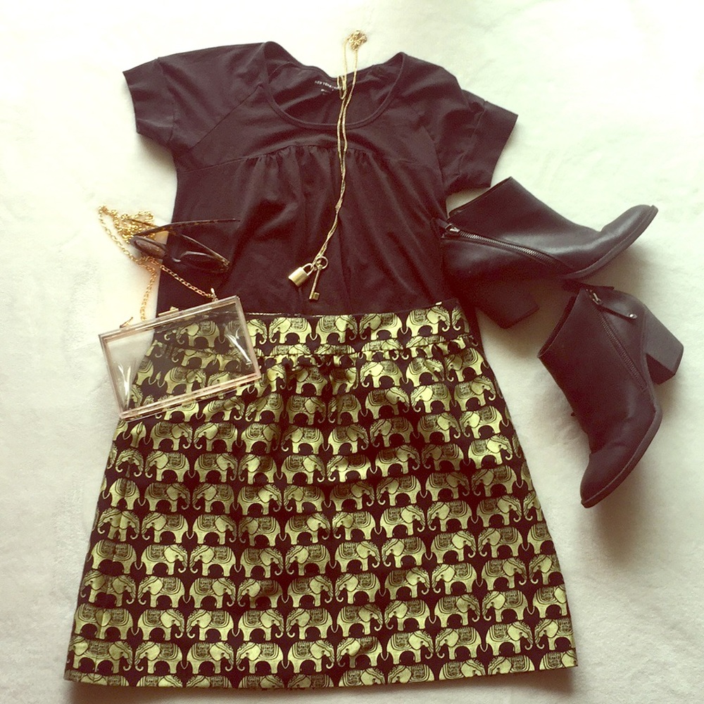 High waisted crown & ivy elephant skirt