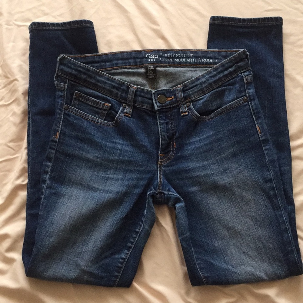 GAP Skinny Jeans size 0