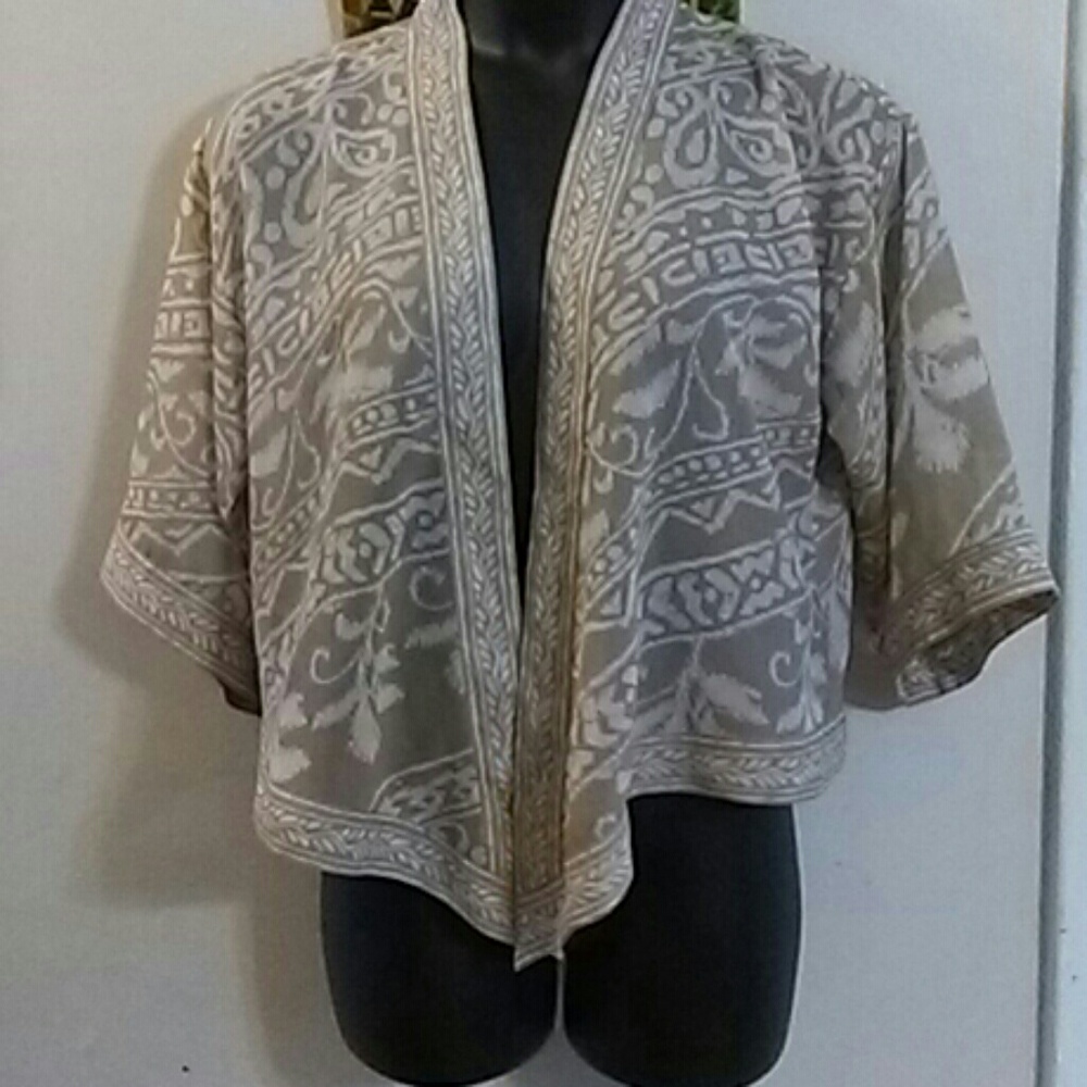 Coldwater Creek Khaki/Cream Top