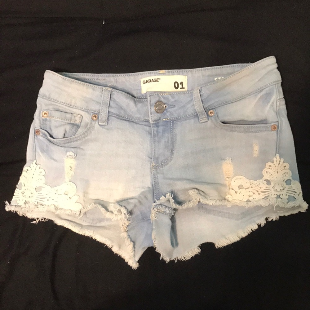 Light denim shorts