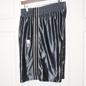 Adidas Shorts XXL....NWT