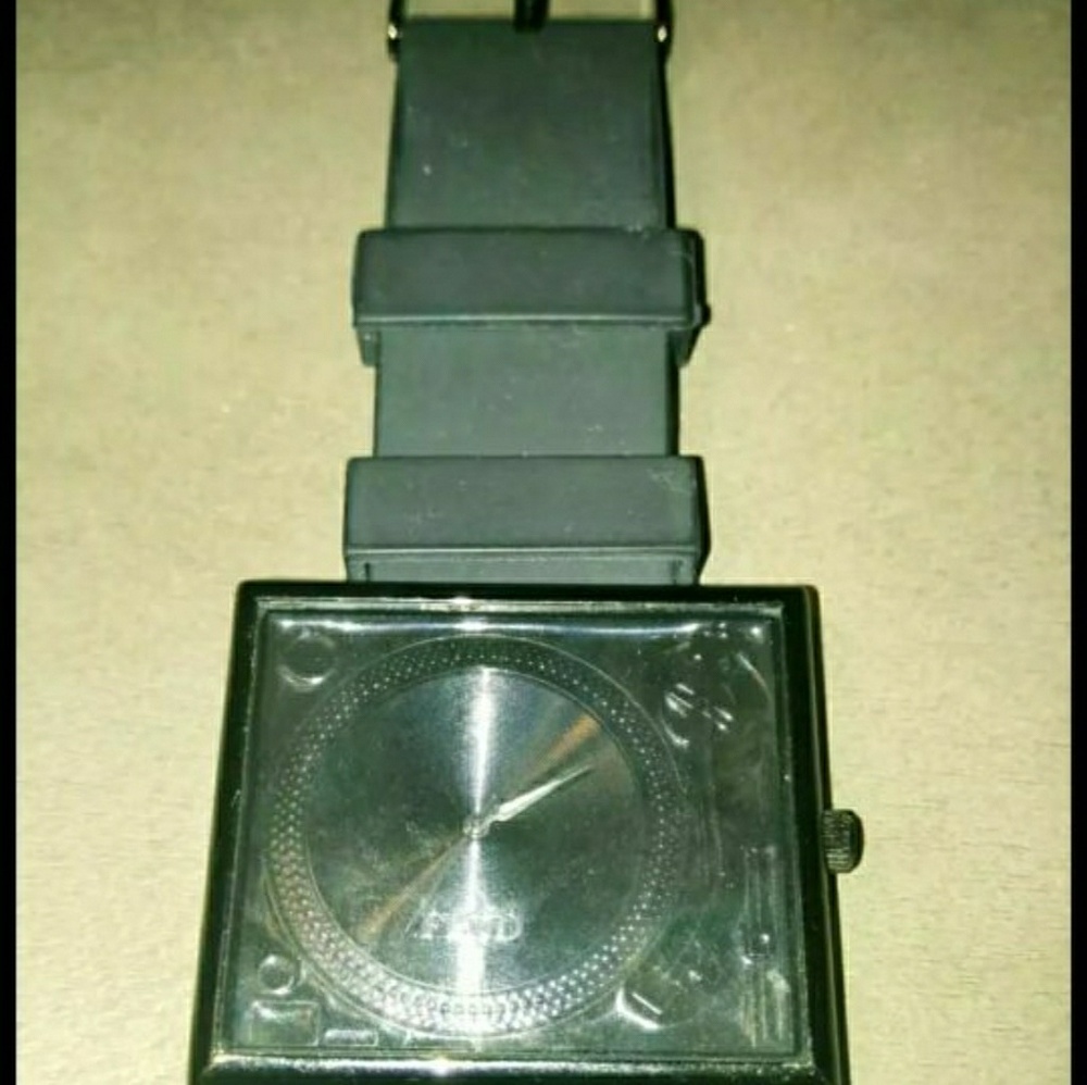Flud Men's Turntable Watch