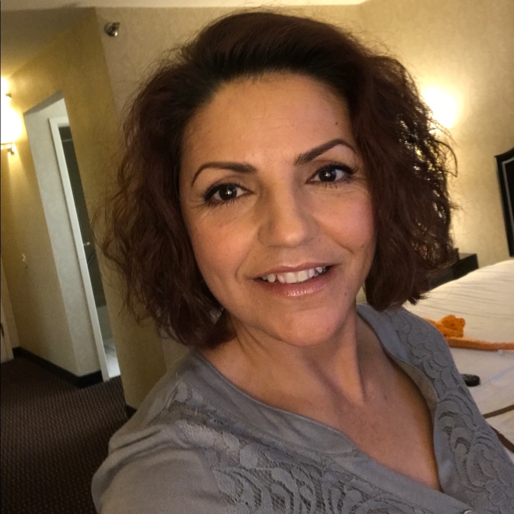 Meet your Posher, Maribel