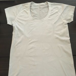Lululemon Vented tee