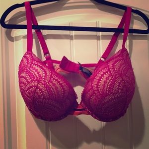 VS Very Sexy push-up