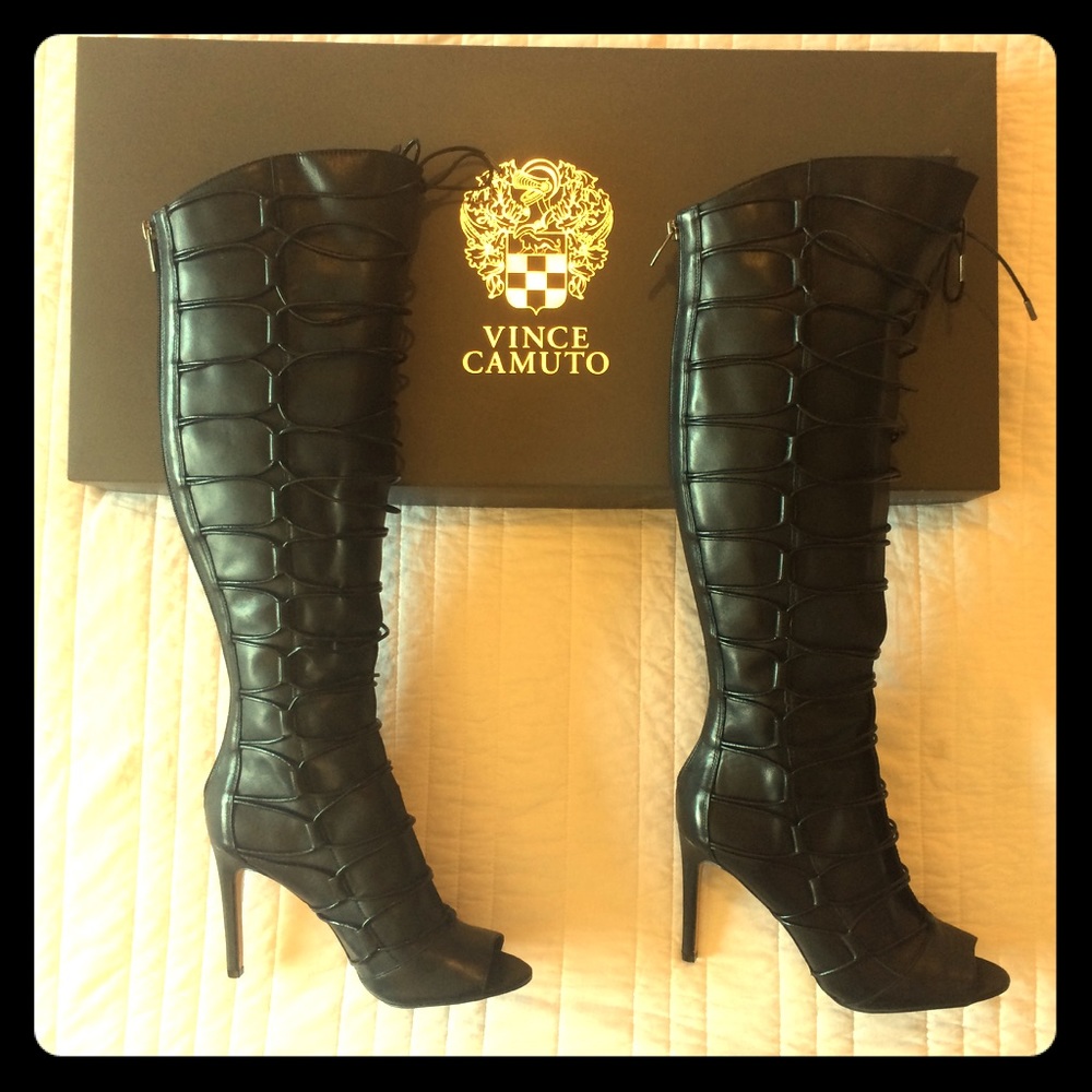 *4 DAY SALE* Vince Camuto over-the-knee boots: sz8