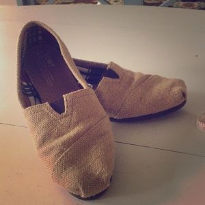 Burlap Toms