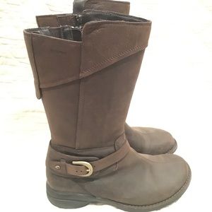 Merrill Waterproof boots