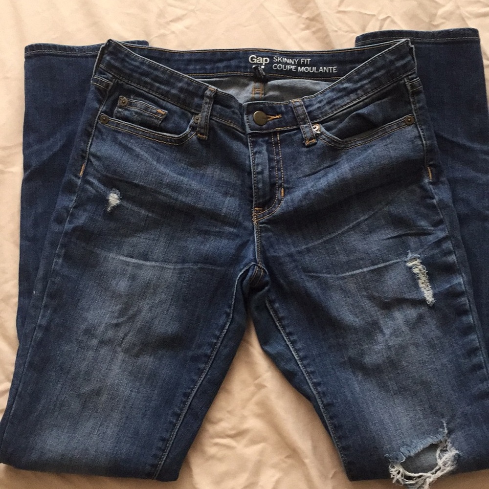 GAP Ripped Skinny Jeans Size 0