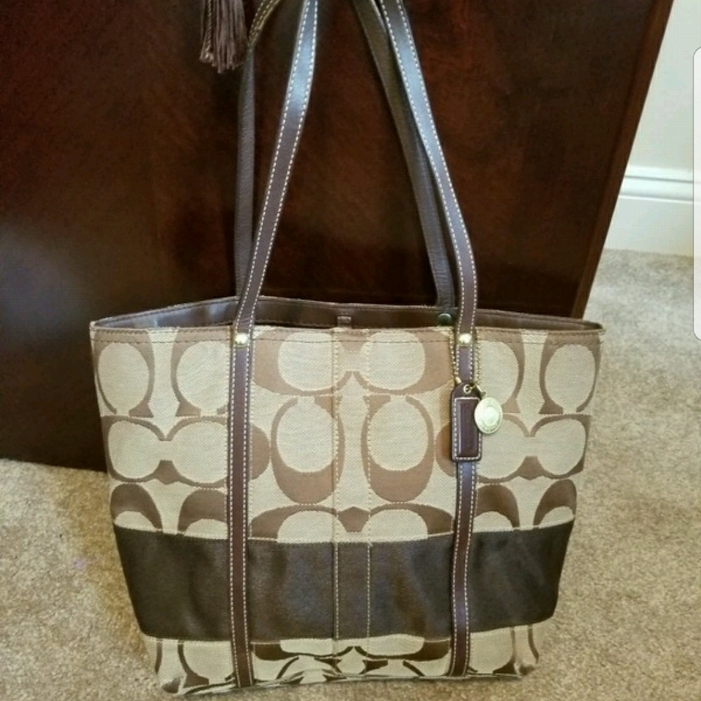 Coach tote bag