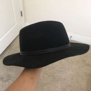 Urban Outfitters hat