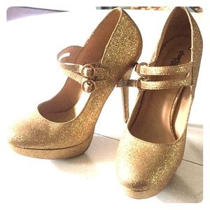 Glamorous Glittery Stilettos