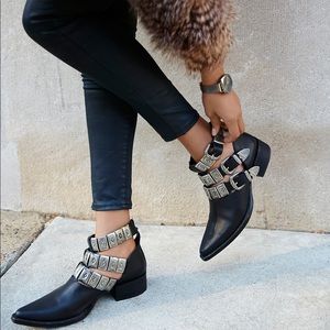 Jeffrey Campbell ace western boot