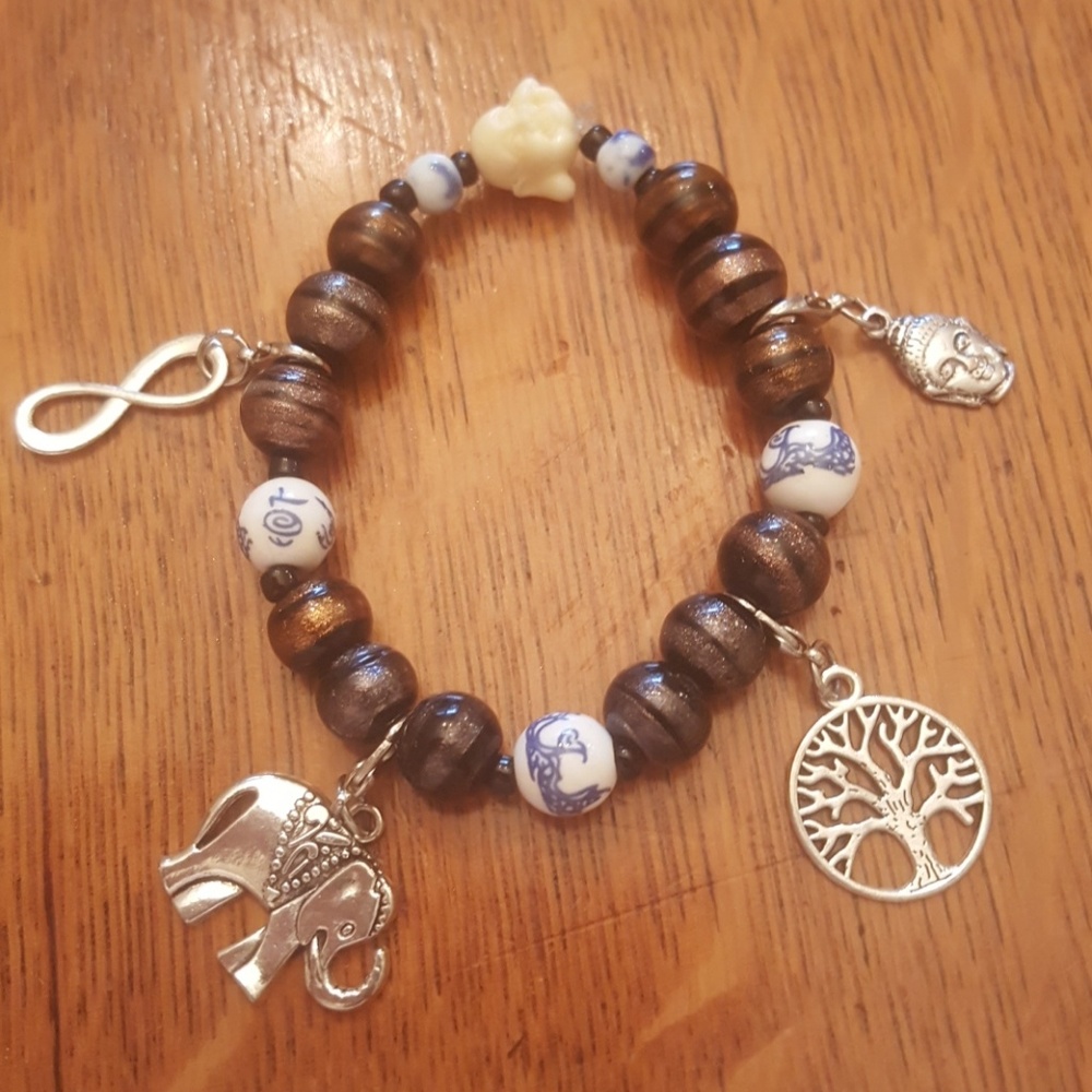 Handmade "Good Luck" beaded bracelet
