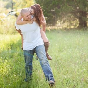 Meet your Posher, Caitlin & shane