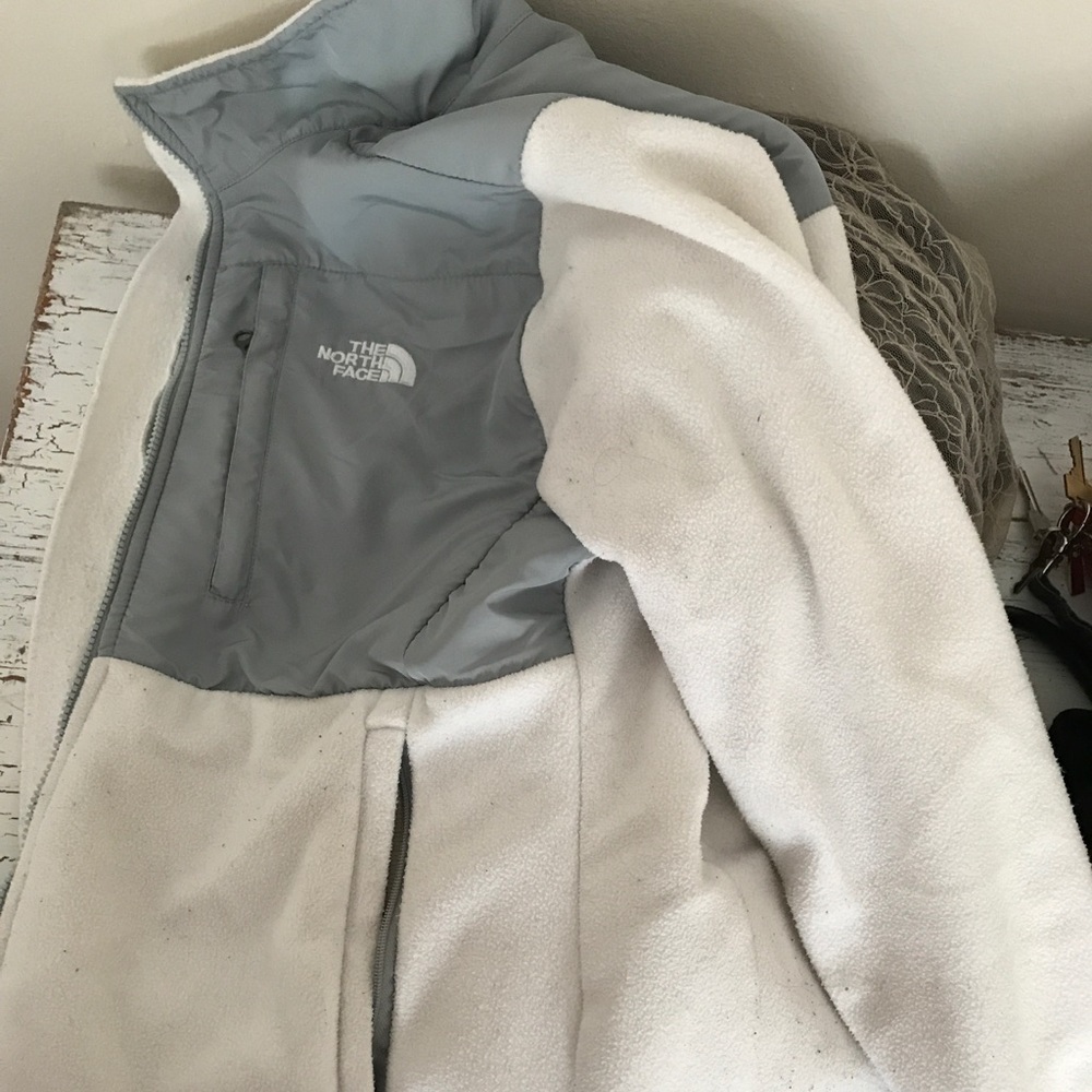 Women's north face jacket