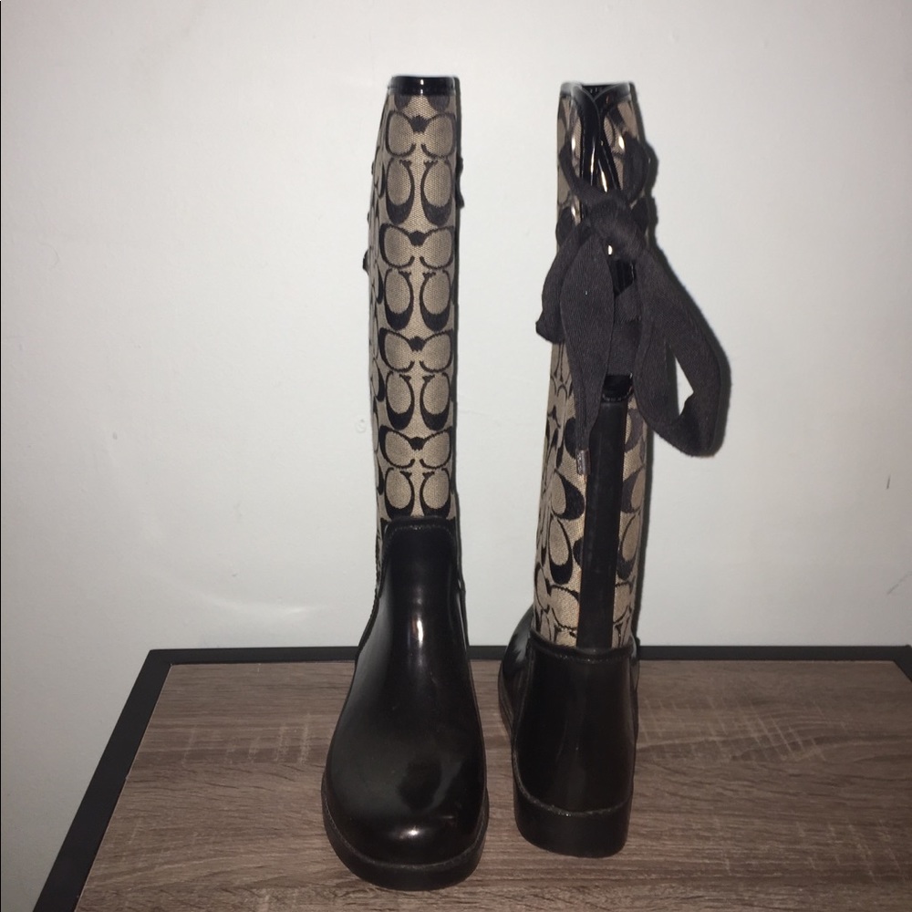 COACH rain boots! Women size 6