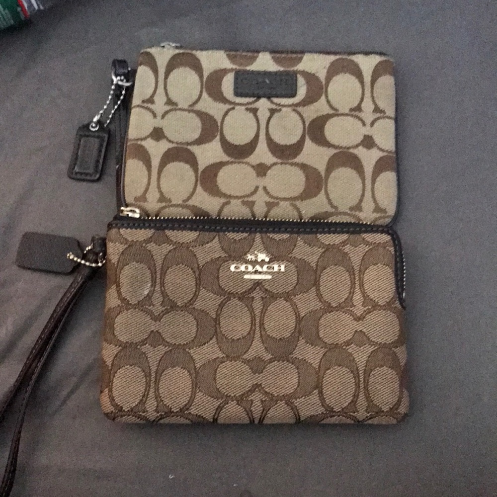 Two new without tag coach wristlets FLASH SALE