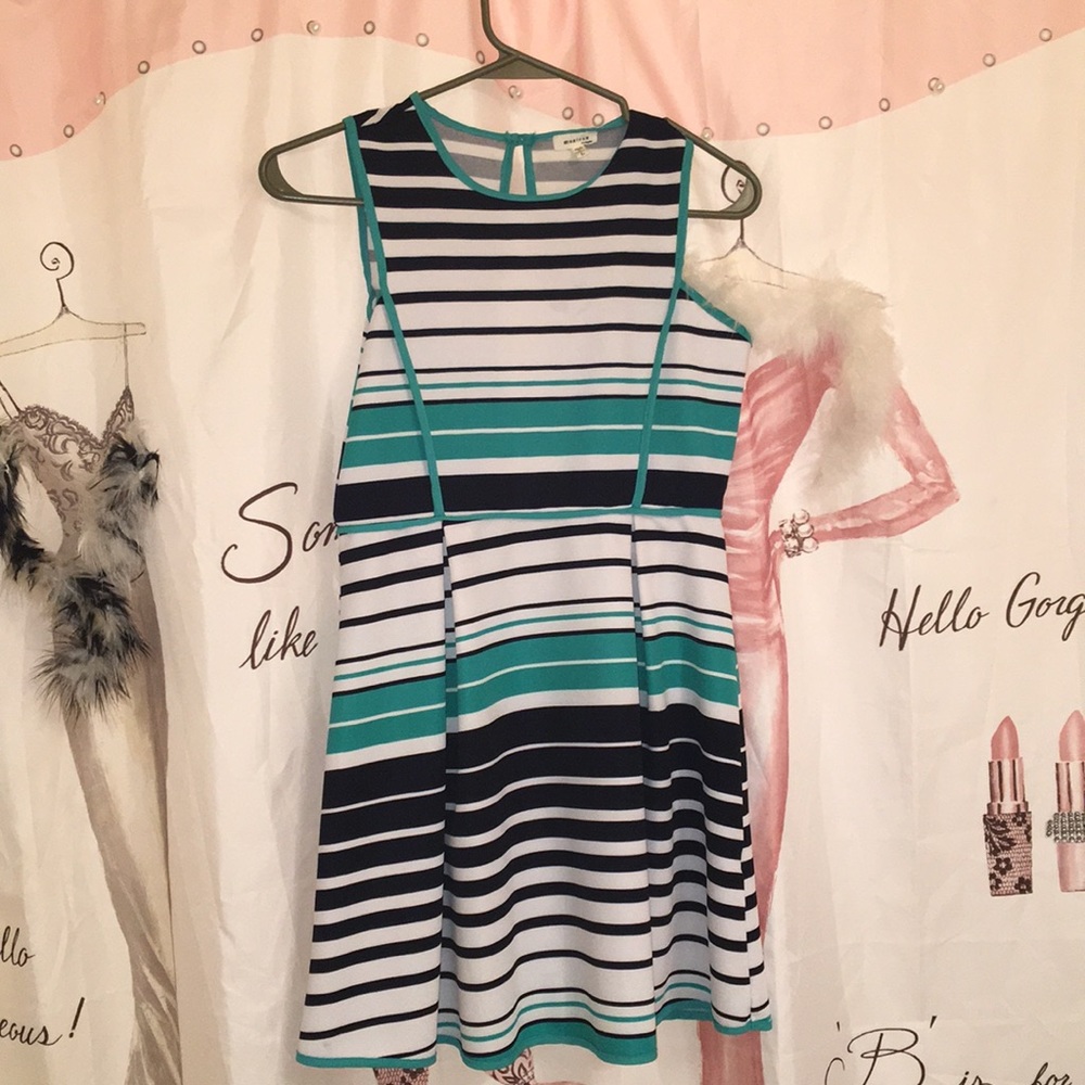 Women's XS dress