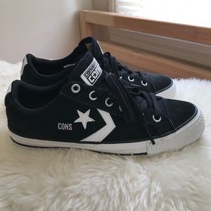 Converse Cons
