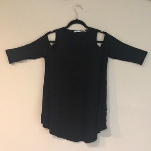 Black flowy tunic top with shoulder cut out