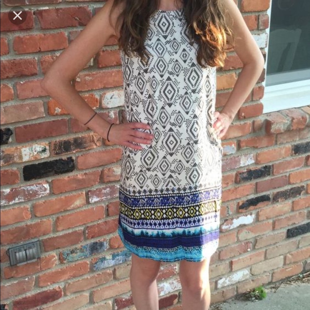 Renee C Aztec Style Sleeveless Dress