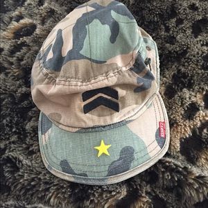 Army design/ camouflage Cap