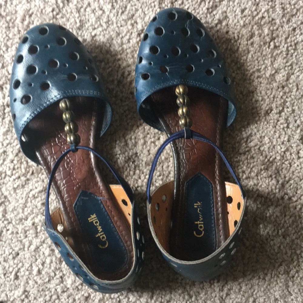 Catwalk blue foot ware!!