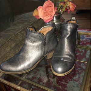 Lucky gray booties
