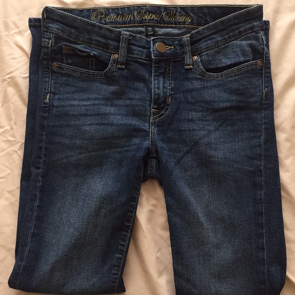 GAP Premium Super Skinny Jeans Size 4